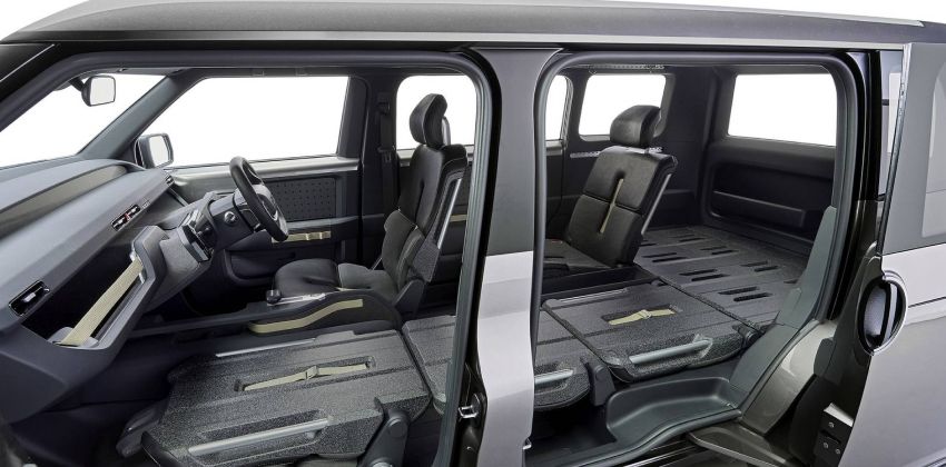 Toyota TJ Cruiser cabin