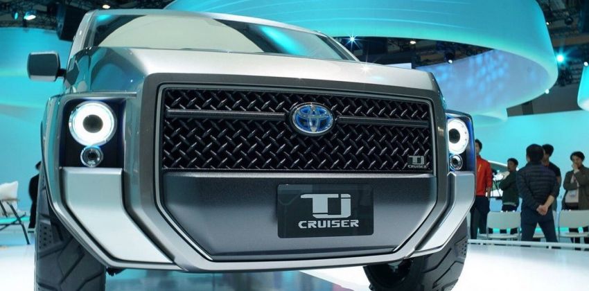 Toyota TJ Cruiser front