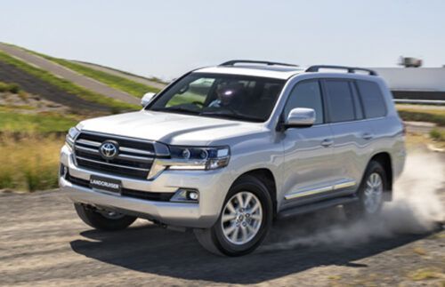 Toyota pushes back Land Cruiser 300 premiere to 2021 