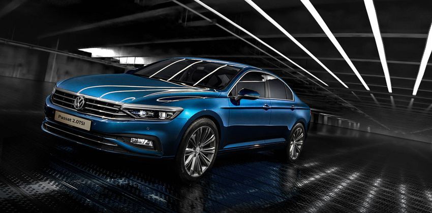 2020 Volkswagen Passat front