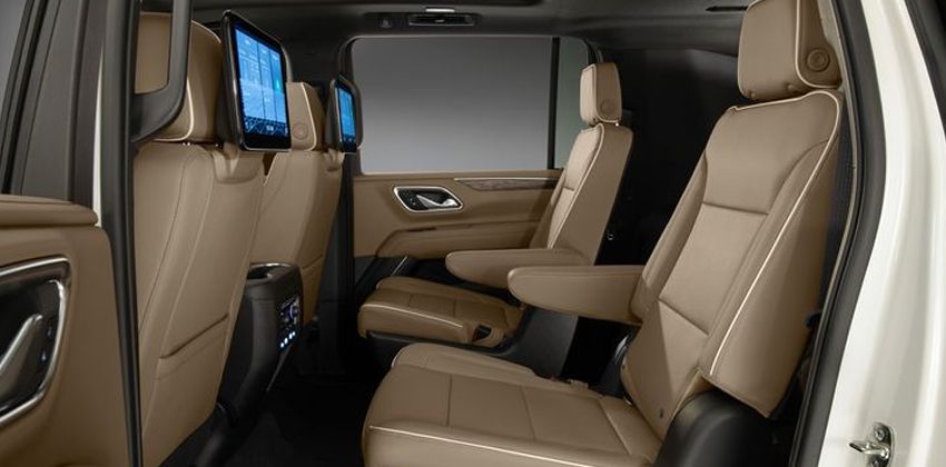 2021 Chevrolet Suburban cabin