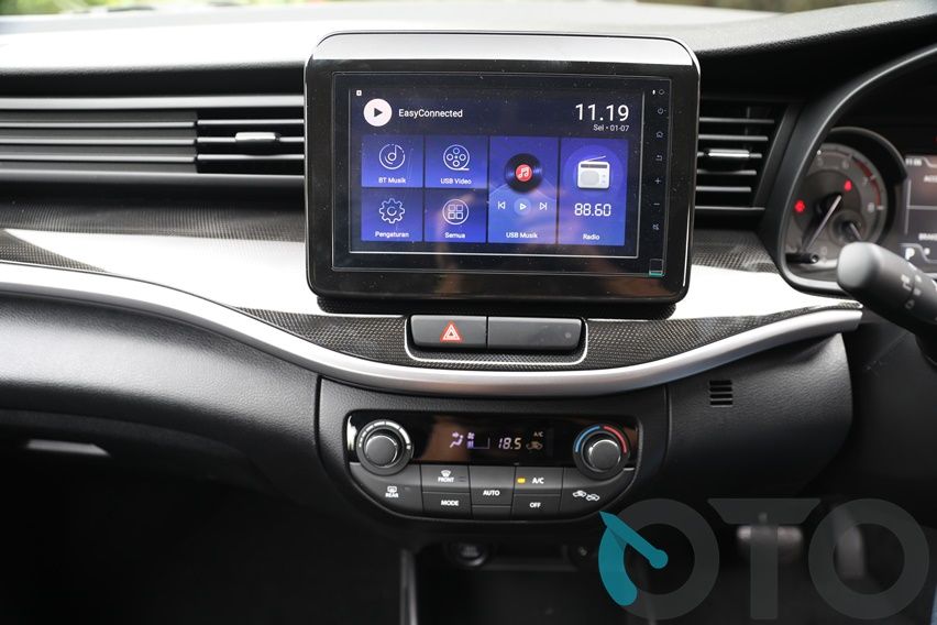 Lyar 8 inci dan AC digital XL7