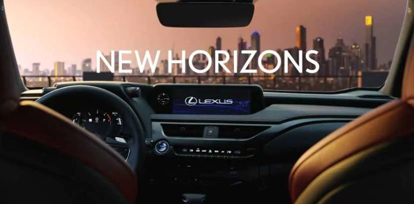 Lexus UX interior