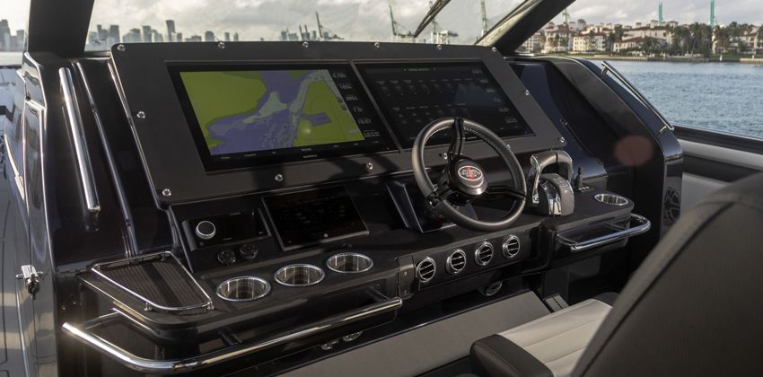 59’ Tirranna AMG Edition interior