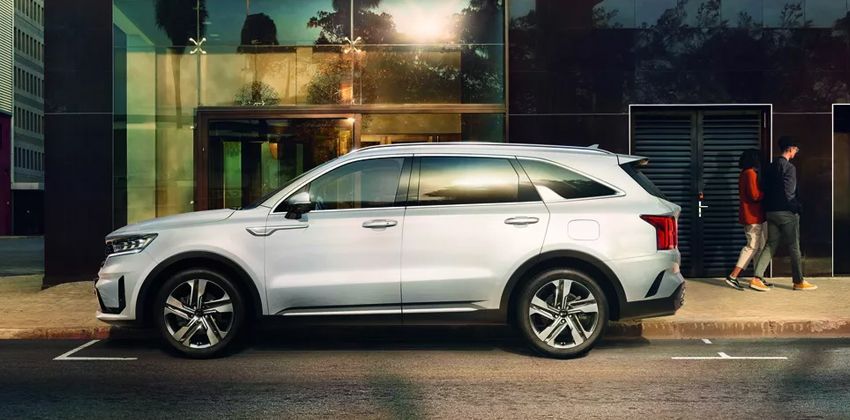 2021 Kia Sorento side