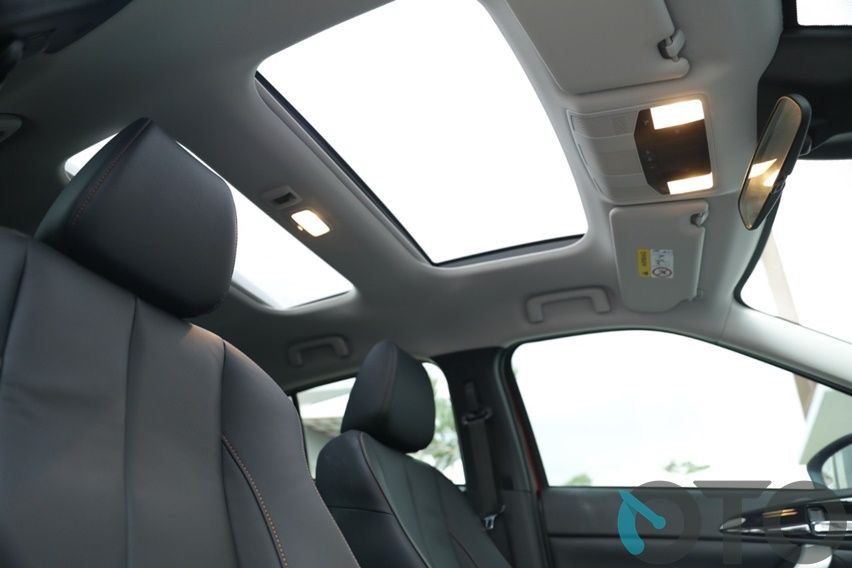 Kabin dengan sunroof