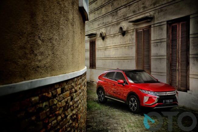 Road Test Mitsubishi Eclipse Cross: Komplet dan Menyenangkan (Part-2) Road Test Mitsubishi Eclipse Cross: Komplet dan Menyenangkan (Part-2)