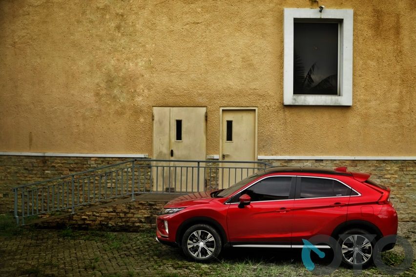 Review Mitsubshi Eclipse Cross