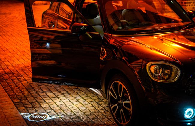 Mini Countryman’s specil edition is Blacked Out!