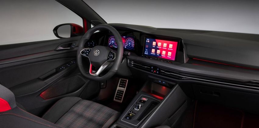 2020 Golf GTI interior