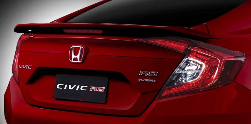 2020 Honda Civic RS Turbo rear