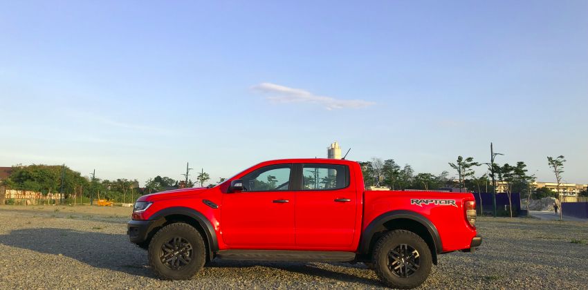 Ranger Raptor side profile