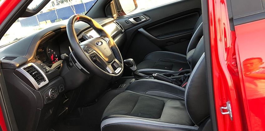 Ford Ranger Raptor cabin