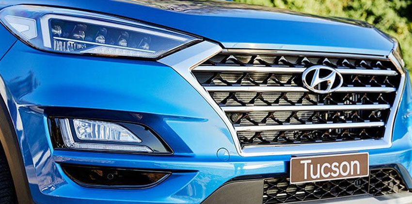 Hyundai Tucson front