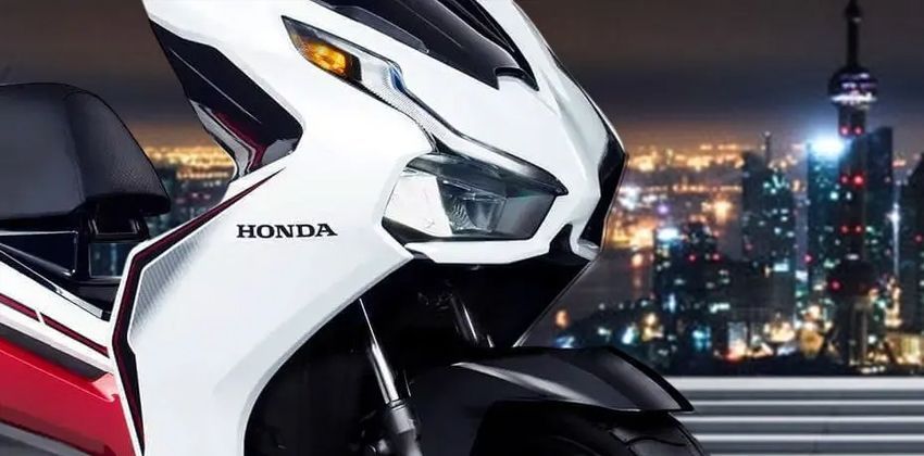 Honda Air Blade front