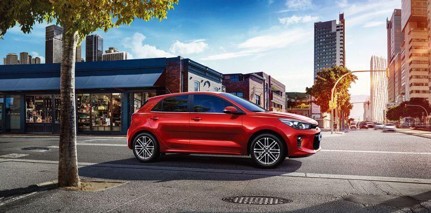 Kia Rio side