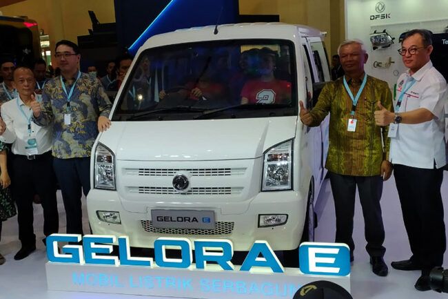 GIICOMVEC 2020: DFSK Luncurkan Minibus Listrik, Harga Mulai Rp 460 Jutaan GIICOMVEC 2020: DFSK Luncurkan Minibus Listrik, Harga Mulai Rp 460 Jutaan