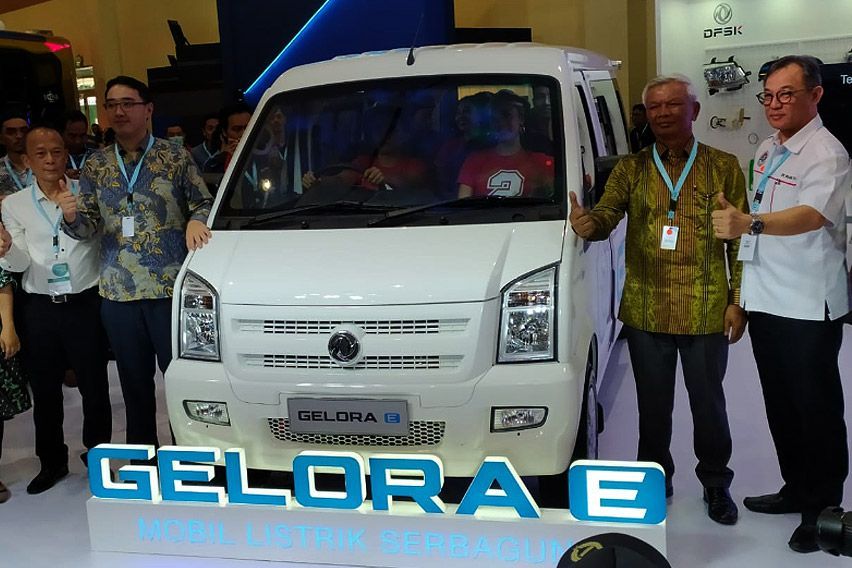 GIICOMVEC 2020: DFSK Luncurkan Minibus Listrik, Harga Mulai Rp 460 Jutaan