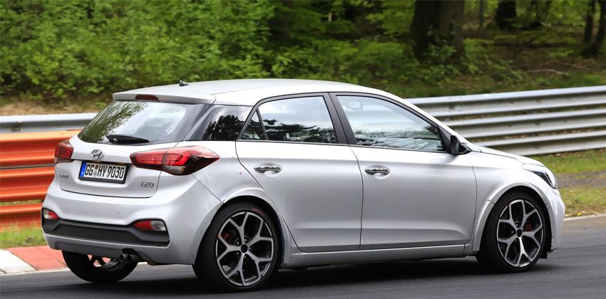 Hyundai i20 N rear