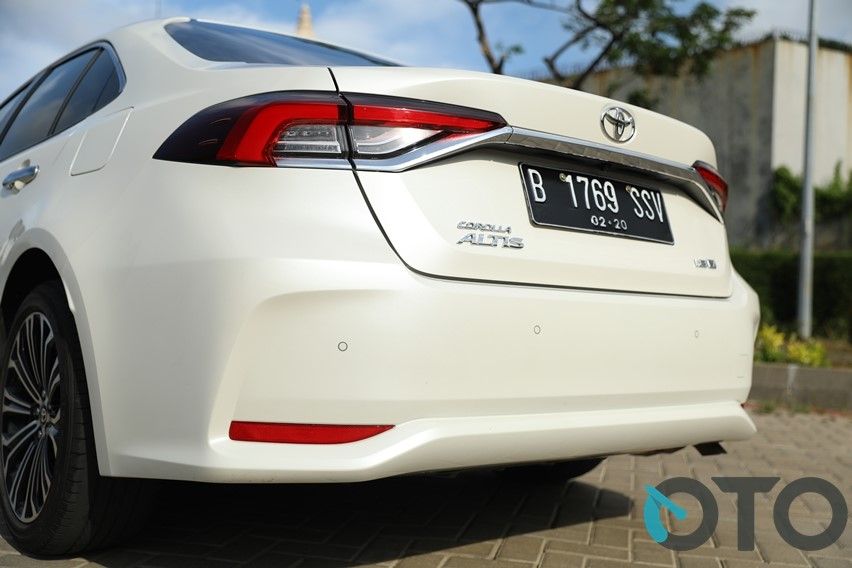 Bumper belakang Corolla Altis