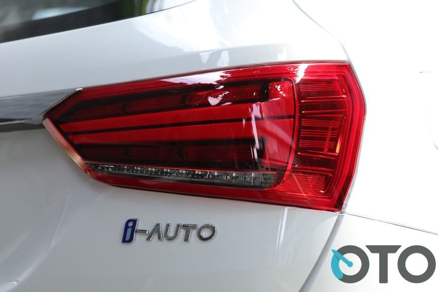 harga DFSK Glory i-auto