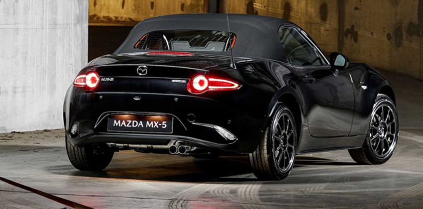  Mazda MX-5 Eunos rear