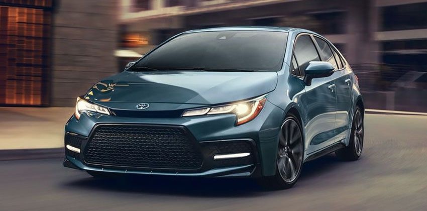 Toyota Corolla front
