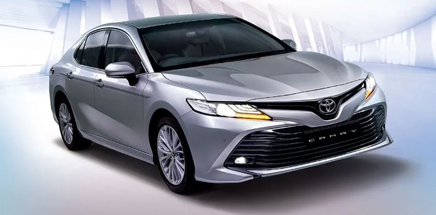 Toyota Camry exterior