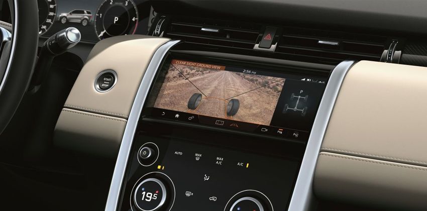 Land Rover Discovery Sport cabin