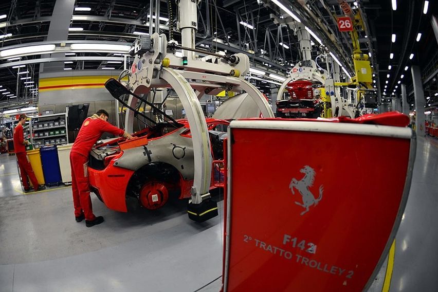 Lamborghini, Ferrari dan Maserati Tutup Pabriknya Sementara Akibat Corona  