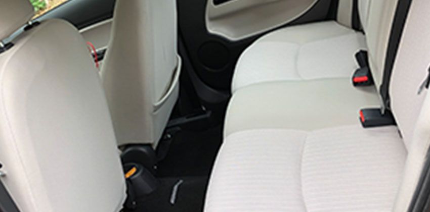 Mitsubishi Mirage G4 GLS CVT interior