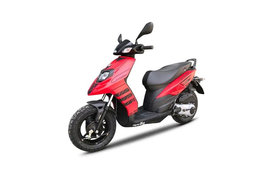 Aprilia Storm 125 skuting bergaya tualang