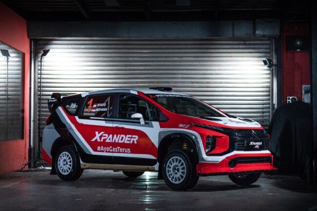 Presdir Mitsubishi Diajak Ngesot Naik Xpander AP4! Presdir Mitsubishi Diajak Ngesot Naik Xpander AP4!