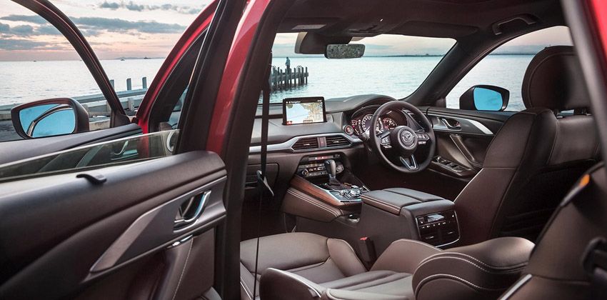 Mazda CX-9 cabin