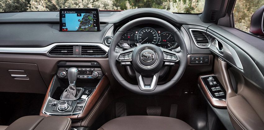 Mazda CX-9 cabin