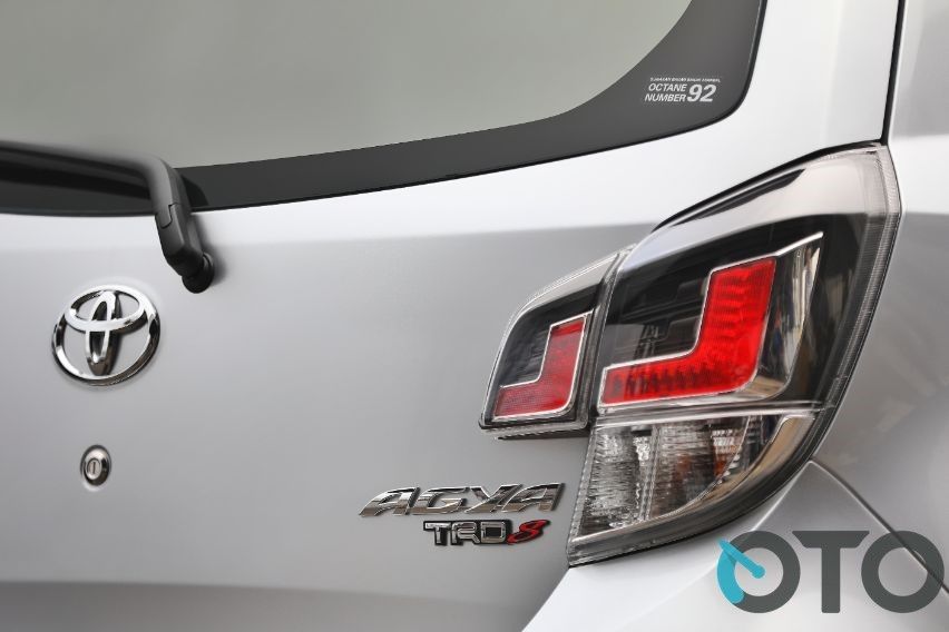 Toyota agya rear lamp