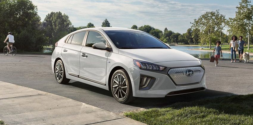 Hyundai Ioniq front