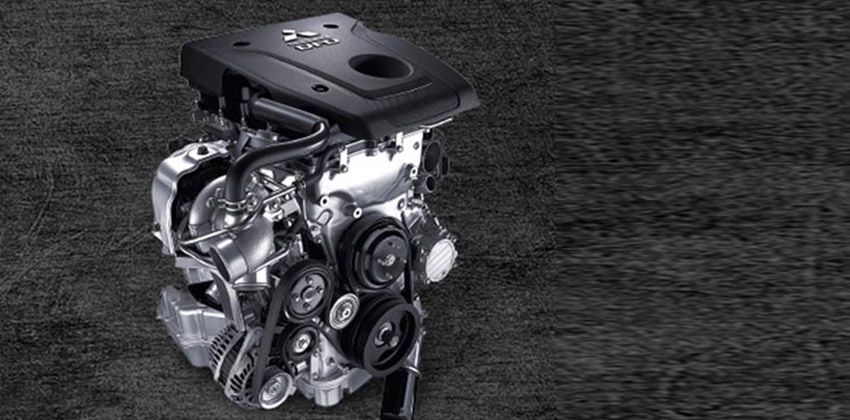 Mitsubishi Strada Athlete engine