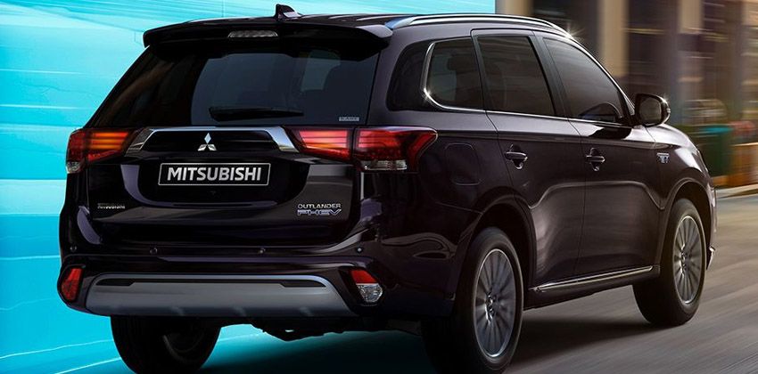 Mitsubishi Outlander PHEV rear