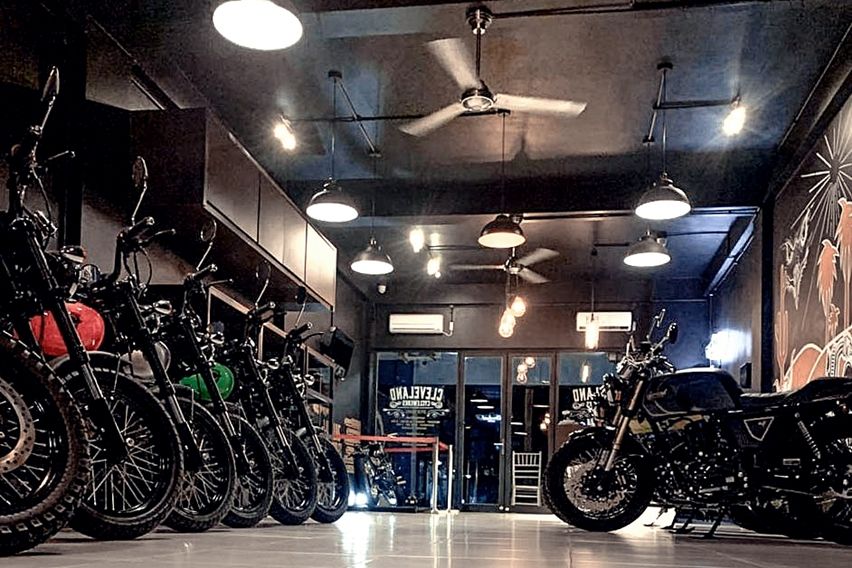 Showroom diler Cleveland Cyclewerks di Ambon