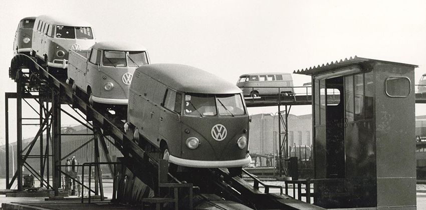 VW Kombi body photo