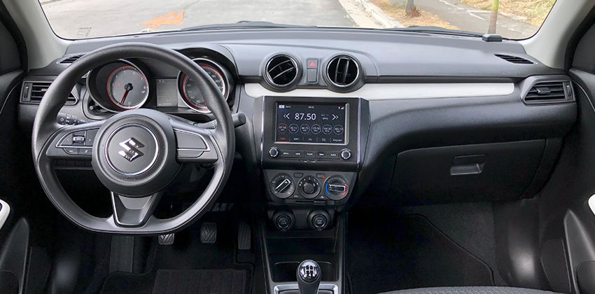 Suzuki Swift GL 1.2 MT steering wheel 850 x 420