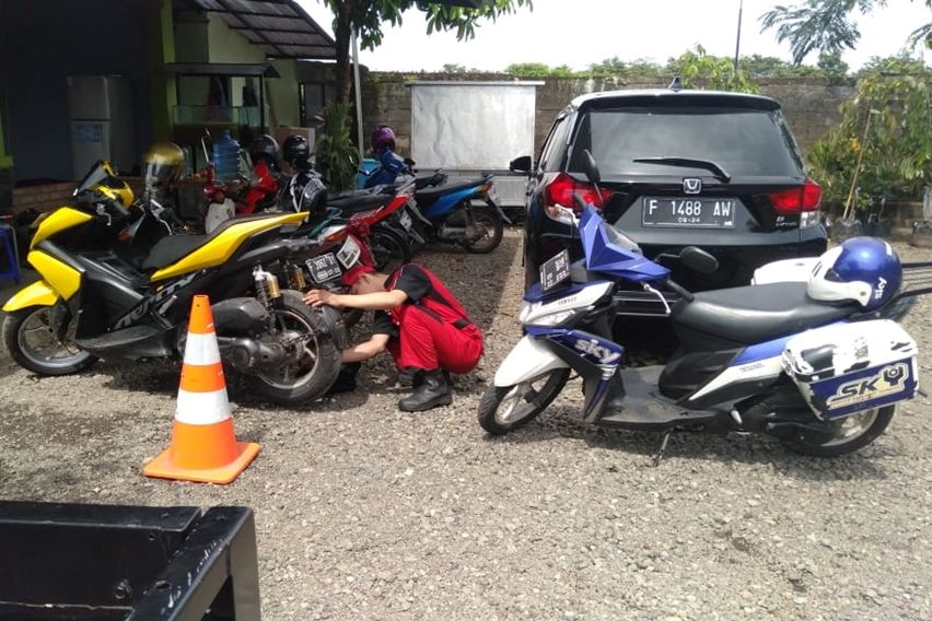 service yamaha ke rumah