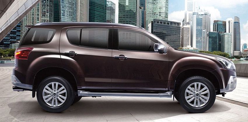 Isuzu mu-X side
