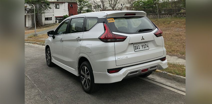Mitsubishi Xpander side GLS Sport 1.5G AT rear quarter 850x420