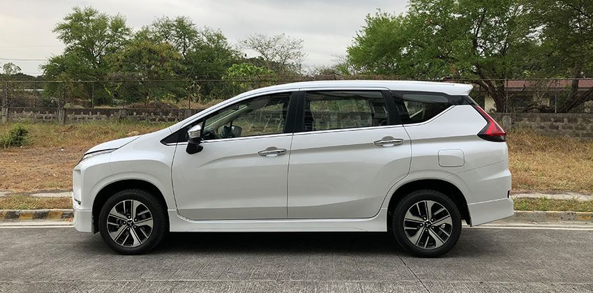 Mitsubishi Xpander side GLS Sport 1.5G AT side 850 x 420