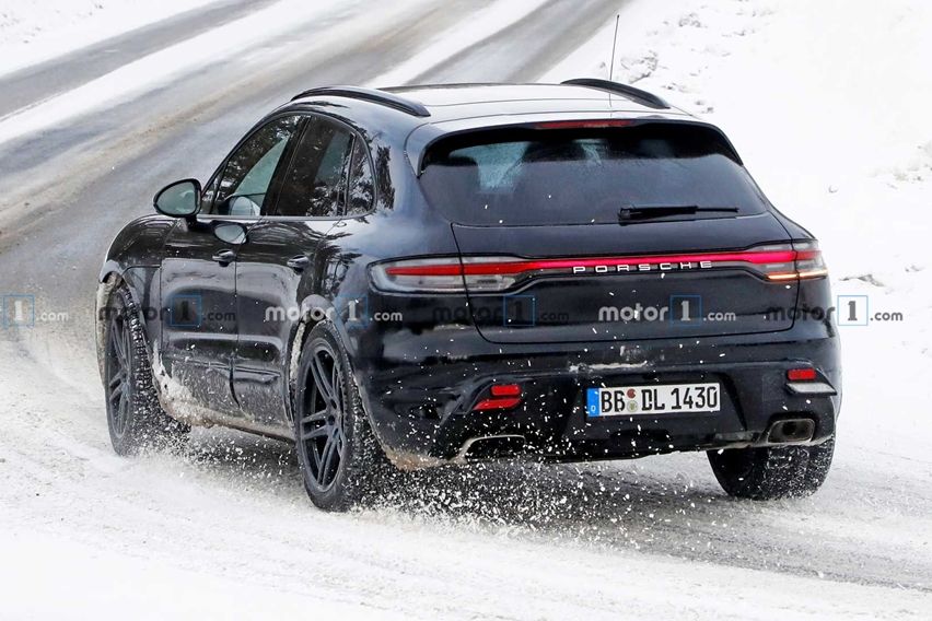 spy shot porsche macan