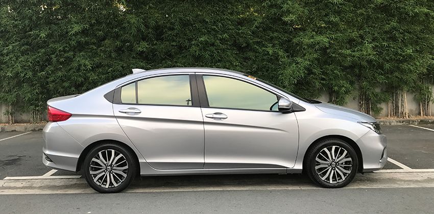 Honda City 1.5L VX+ Navi side 850 x 420