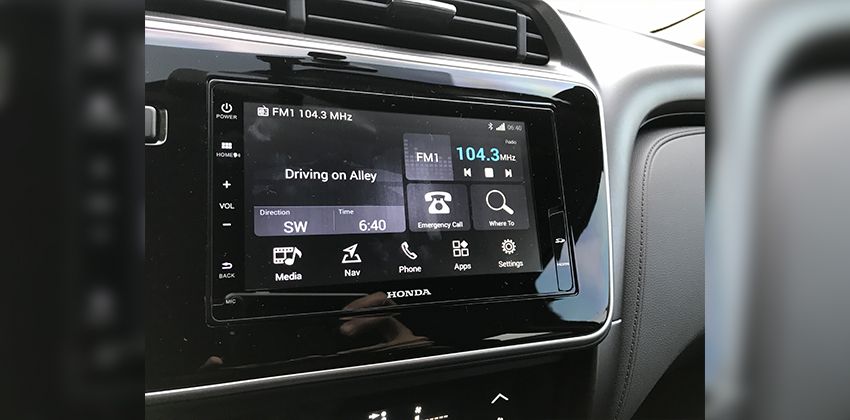 Honda City 1.5L VX+ Navi infotainment 850 x 420