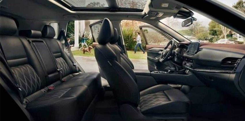 2021 Nissan X-Trail cabin